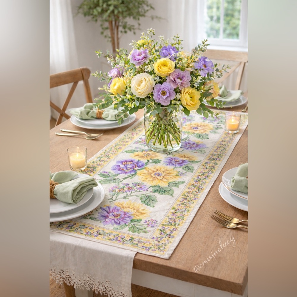 April Cornell Botanical Table Runner